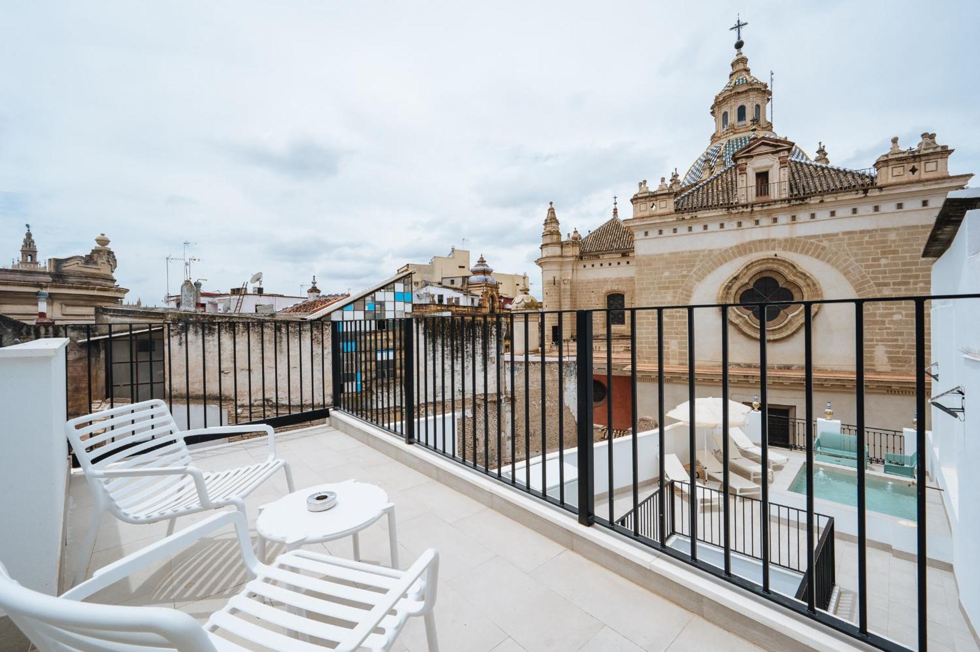 Ninesuites Cathedral Севилья Экстерьер фото